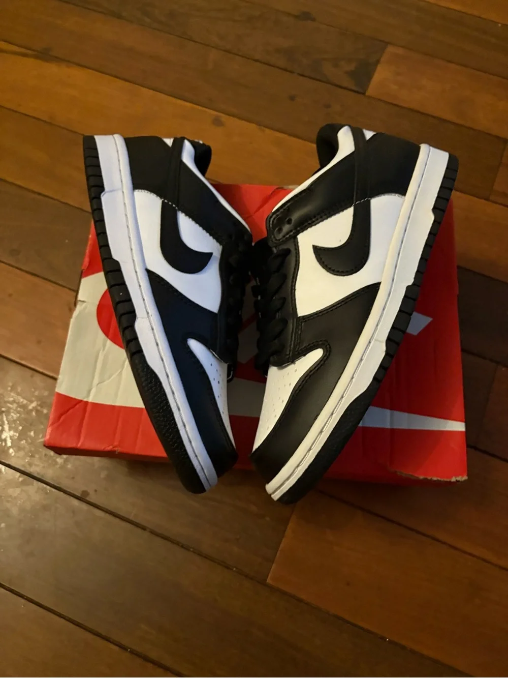 Nike Panda Dunk Low GS sz 5